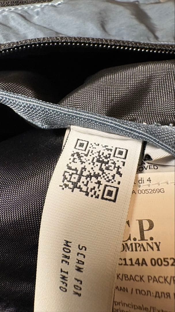 CP COMPANY ショルダーバッグ