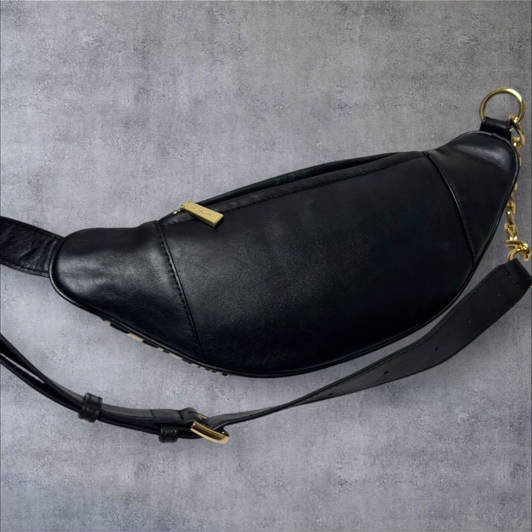 C702/マイケルコース MICHAEL KORS ボディバッグ レオパード