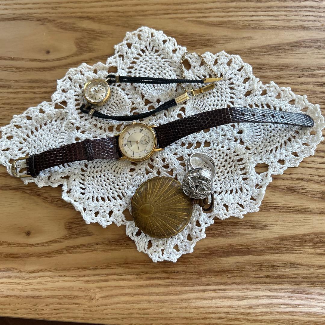 ホ*》様 ゴールドアナログ腕時計とブレスレットウォッチセット