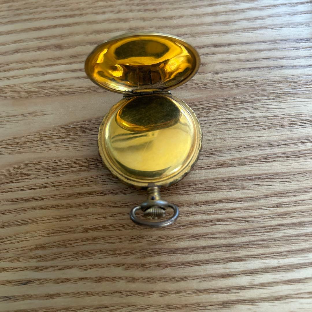 ホ*》様 ゴールドアナログ腕時計とブレスレットウォッチセット