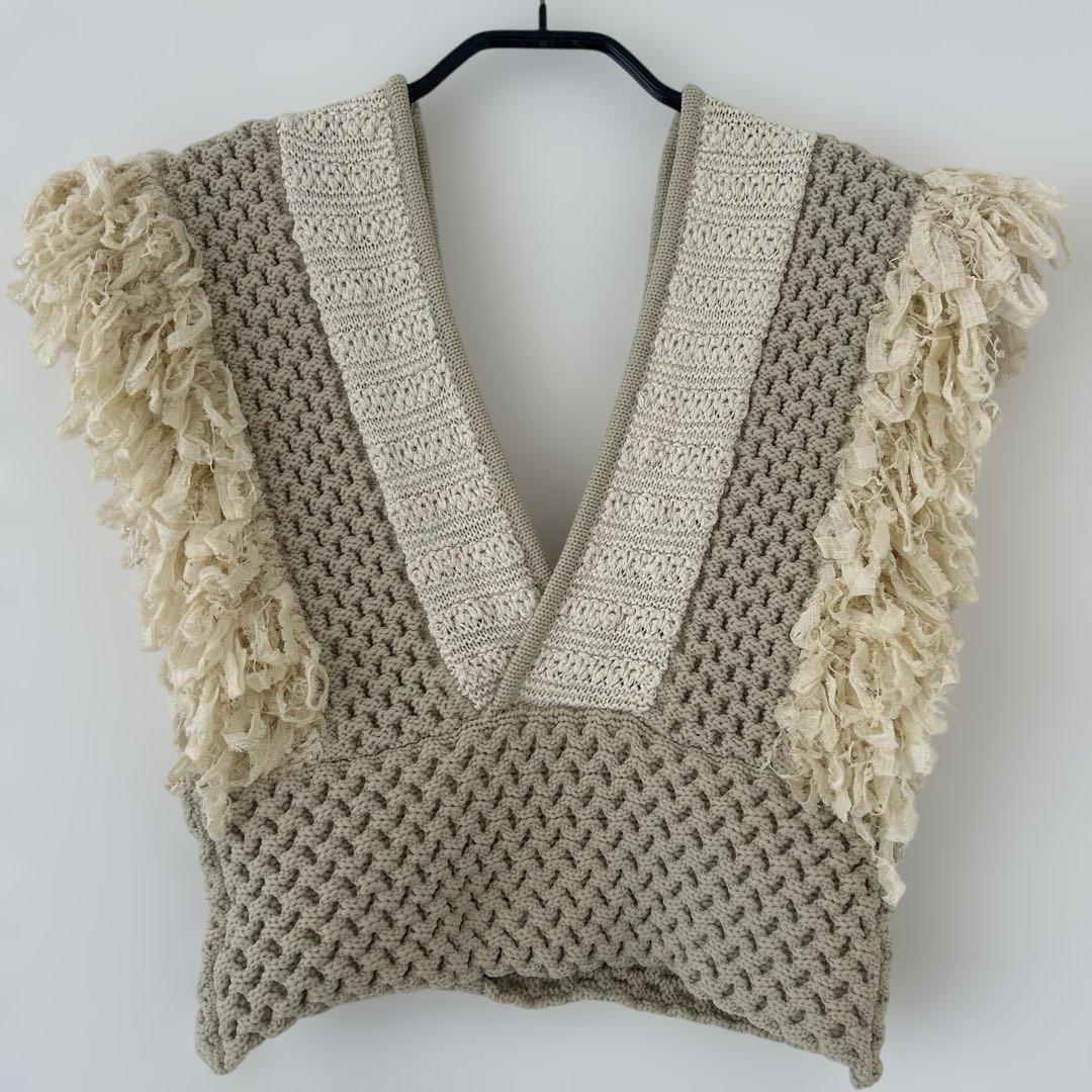 新品Leinwande ラインヴァンド フリンジニットベスト　カーキ