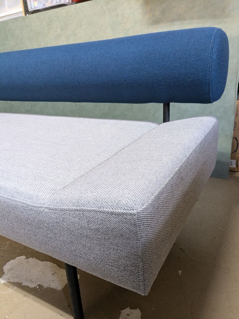 (s) IDEE DIVANCO Round Navy × Dark gray