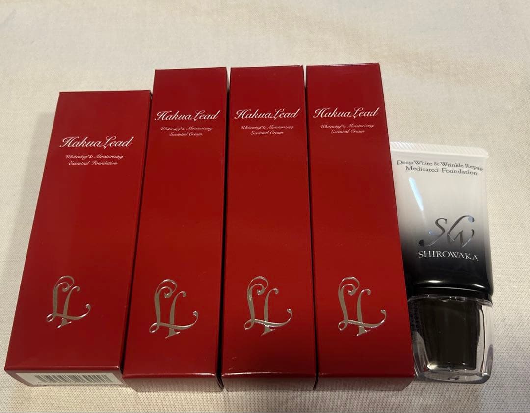 ハクアリード　ホワイトニングクリーム&ファンデーションセット＋おまけ