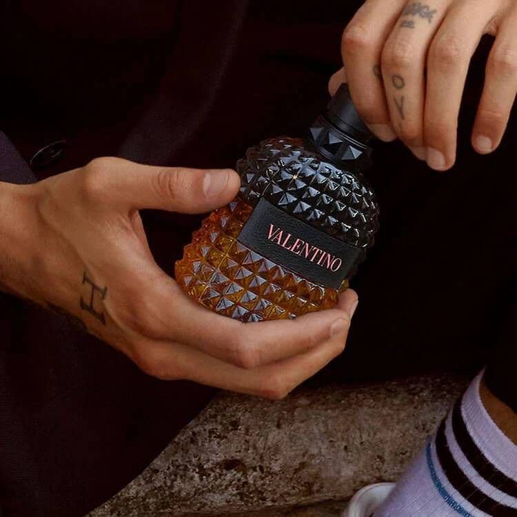 Valentino ヴァレンティノ uomo coral fantasy 香水