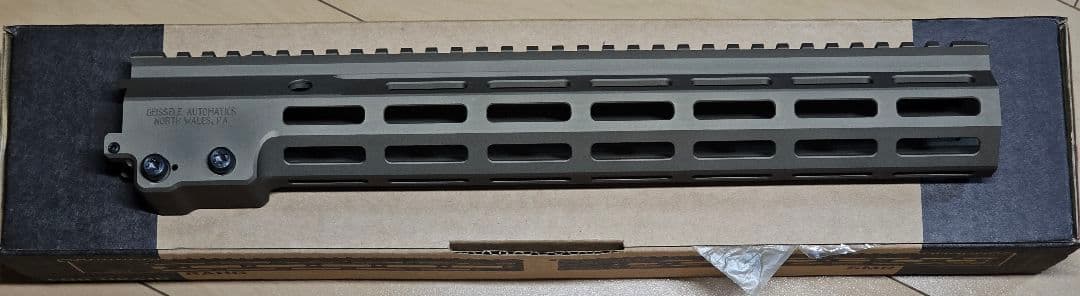 HAO Geissele URG-1/Mk16タイプ ハンドガード 13.5