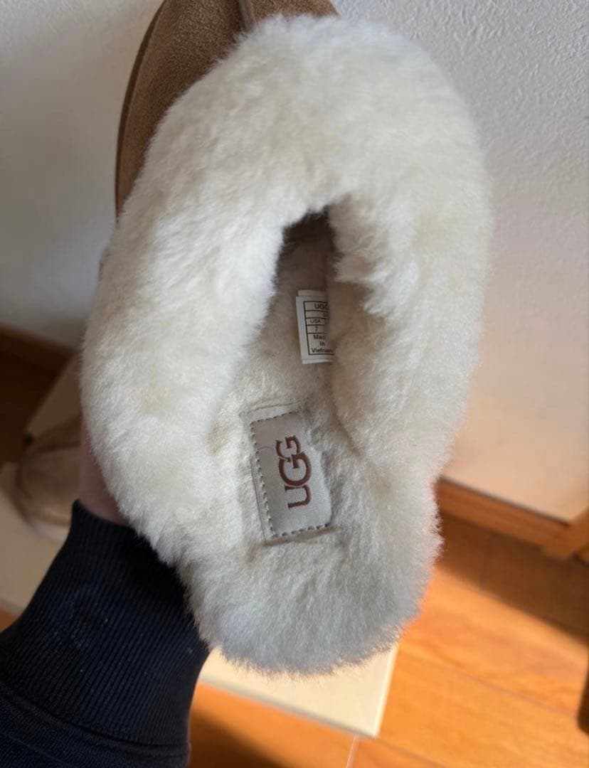 【お値下げ可能】UGG ディスケットスリッポン