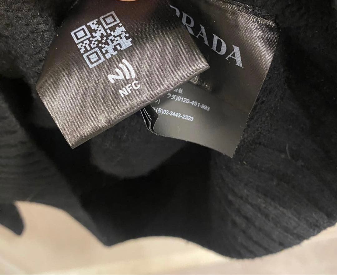 PRADA 黒 ニットセーター カシミヤ　サイズ54