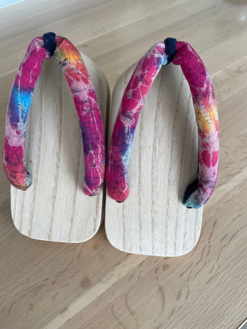 一本歯下駄　GETTA 多色 木製 花柄鼻緒　スポーツ工芸品