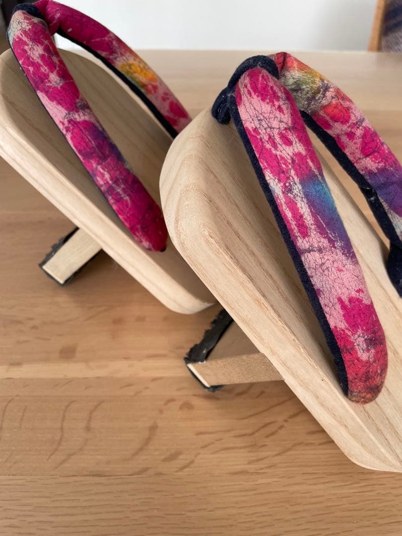 一本歯下駄　GETTA 多色 木製 花柄鼻緒　スポーツ工芸品