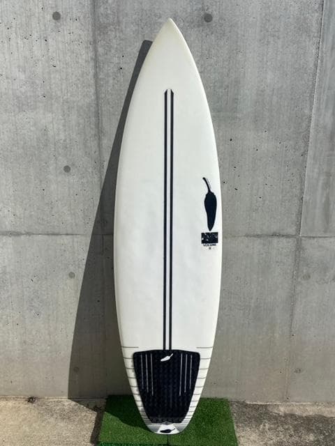 5'9/チリサーフボード/[ボリューム2]/小波パフォーマンス/中古ボード