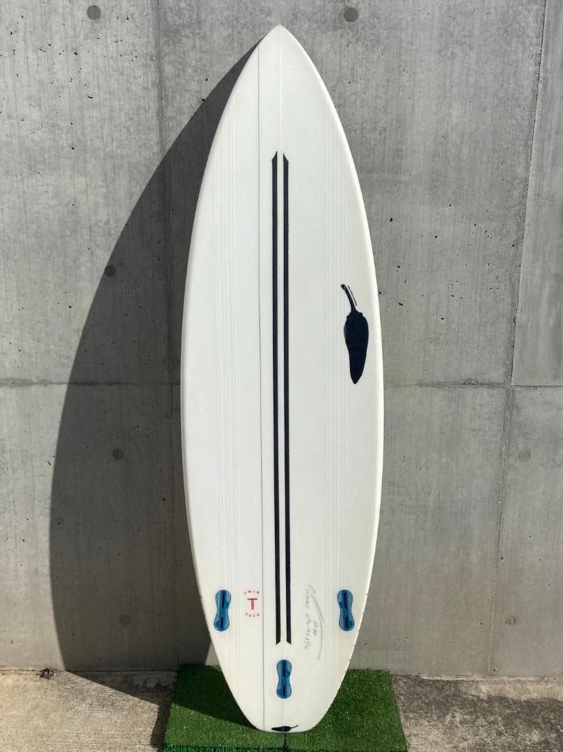 5'9/チリサーフボード/[ボリューム2]/小波パフォーマンス/中古ボード