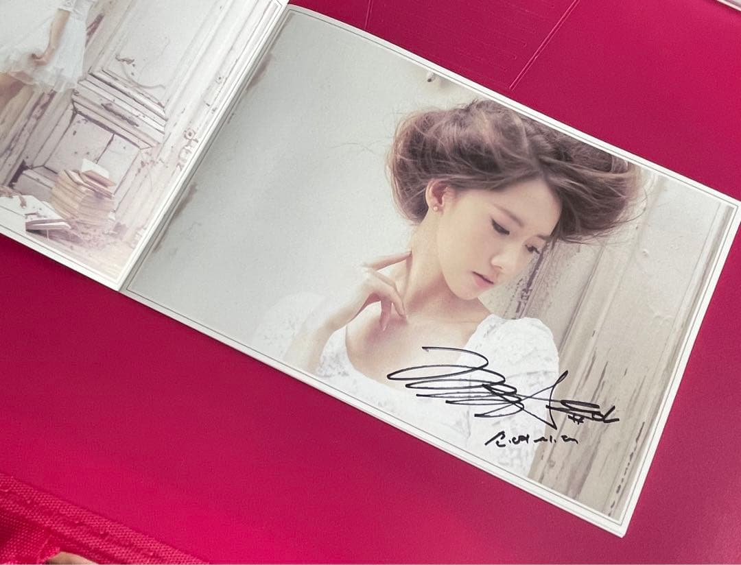 直筆サイン★ 少女時代　日本1stアルバム　韓国版