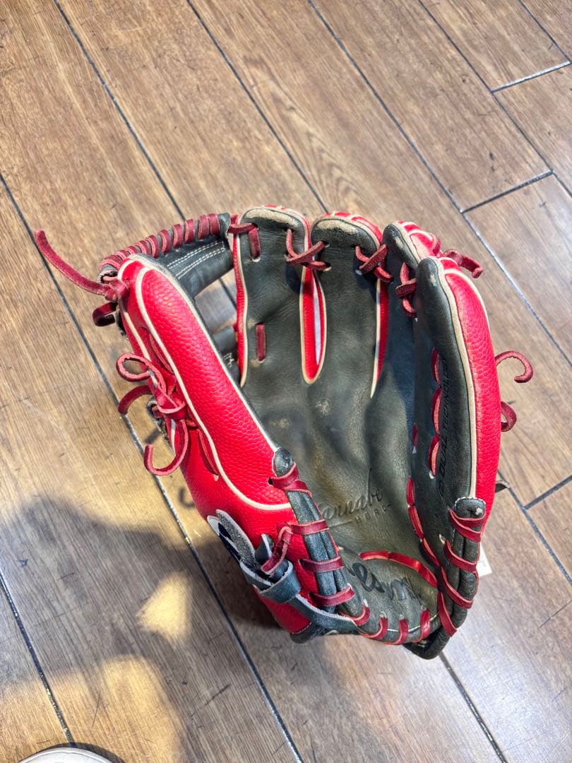 Wilson 軟式グローブ レッド