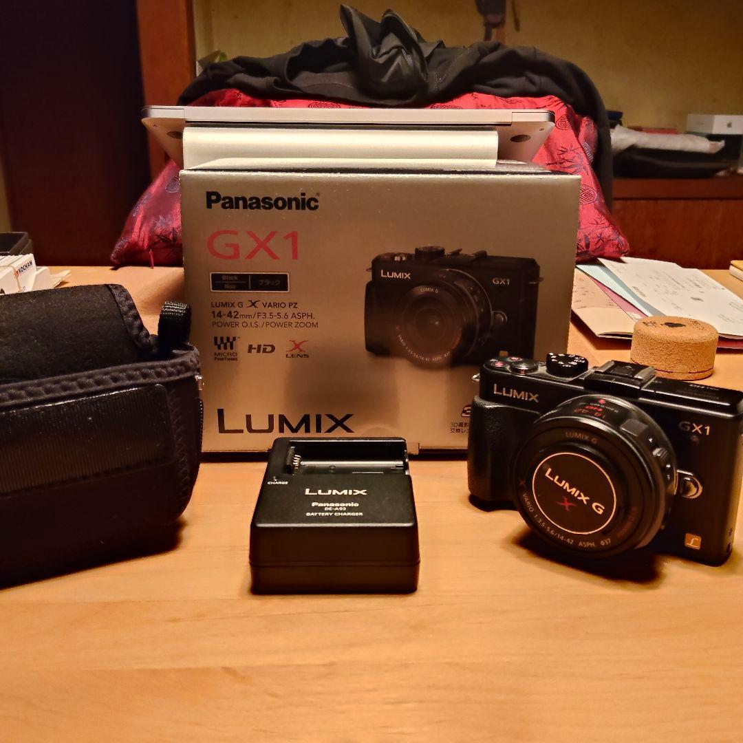 Panasonic LUMIX GX1 ミラーレスカメラ 14-42mmレンズ付
