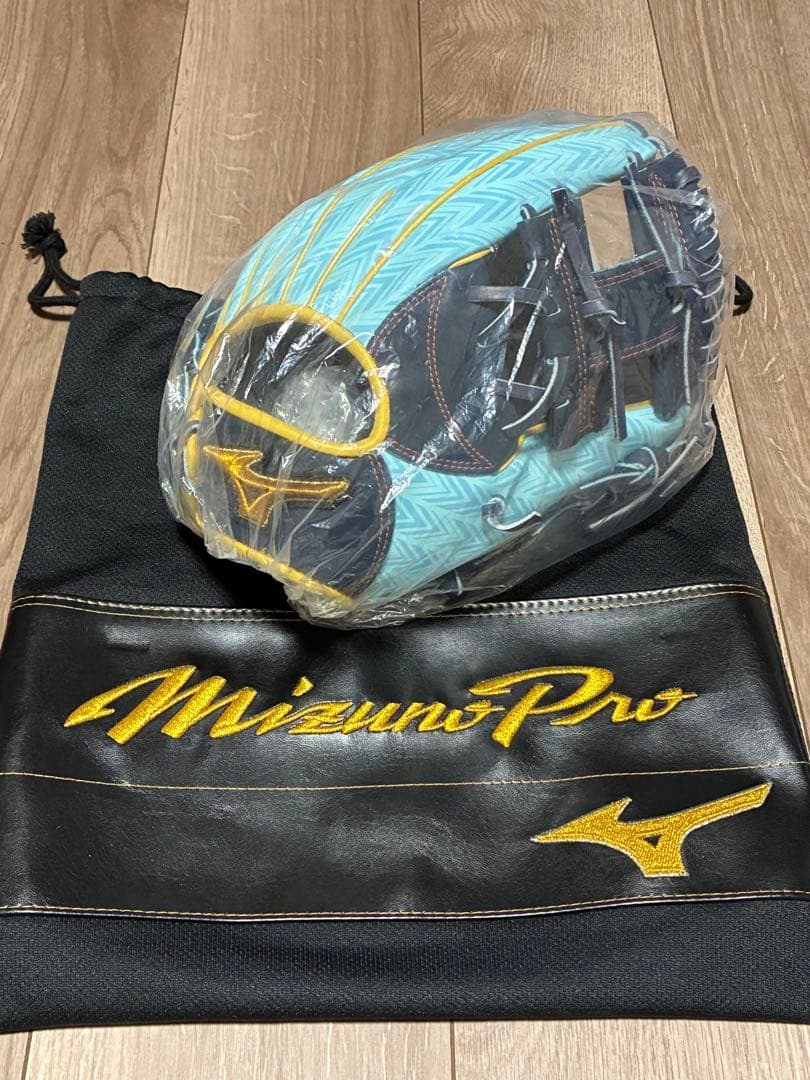 ミズノプロ　軟式用BSSショップ限定モデル　内野手用