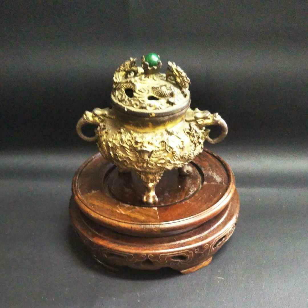 ※中国古美術/銅鍍金龍紋翡翠玉摘隻龍耳三足香炉/(底款有り)
