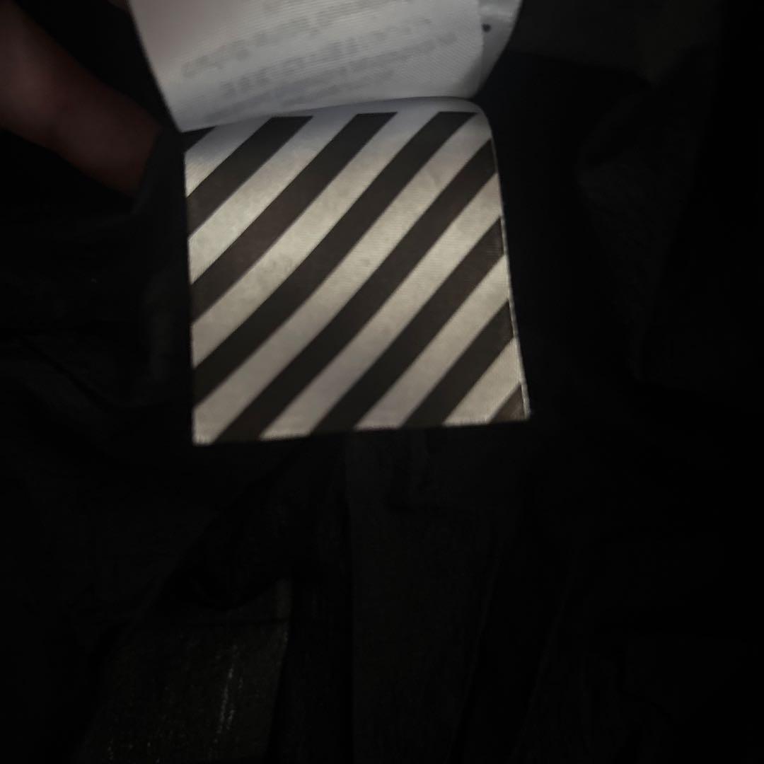 OFF-WHITE ブラック ナイロンジャケット 断捨離マン