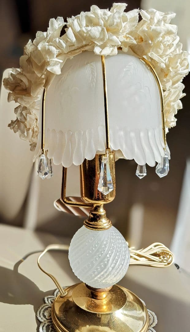 フランスアンティーク✨️布花冠・テーブルランプ ２点セット ブロカント