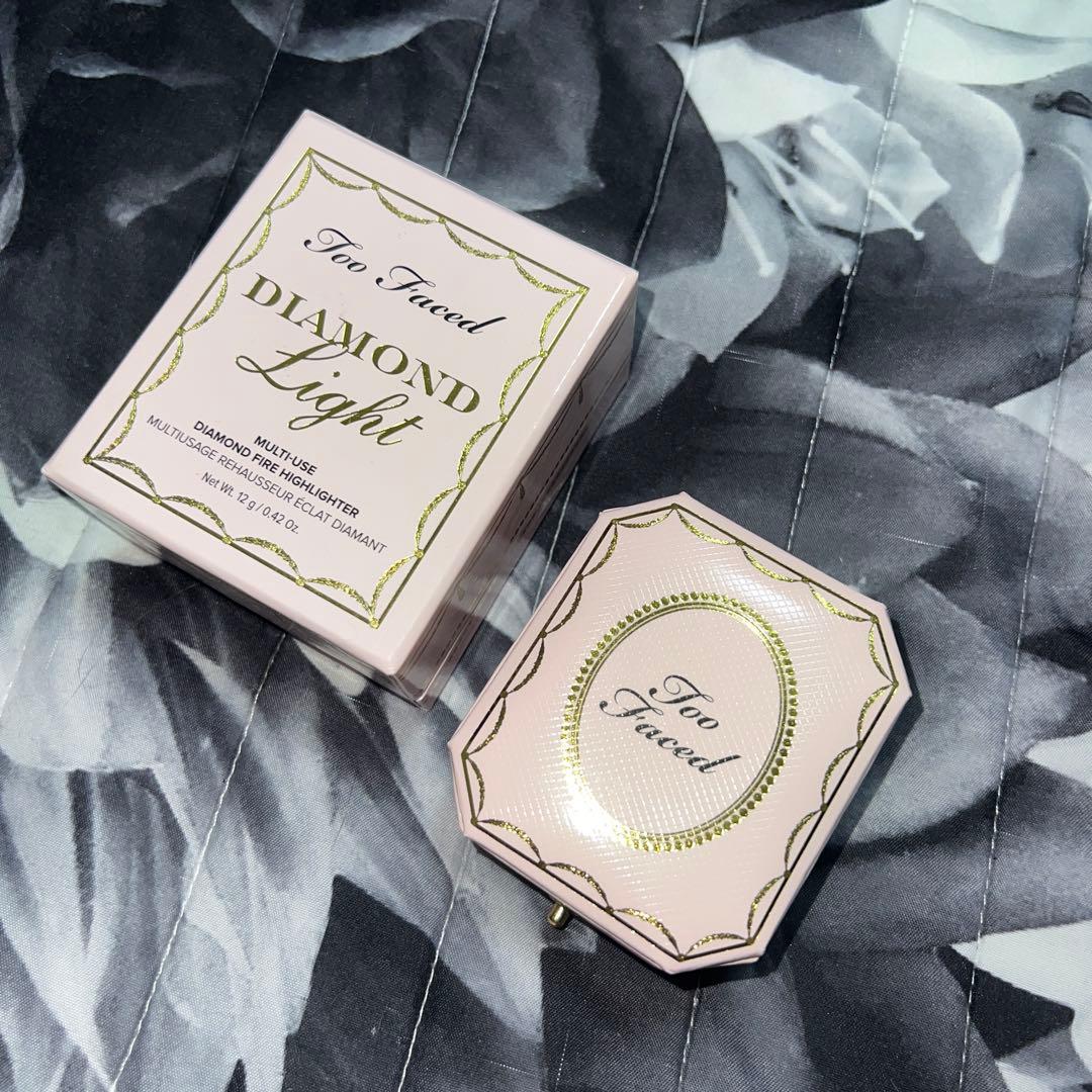 Too Faced ダイヤモンドライトマルチュースハイライター ファイア
