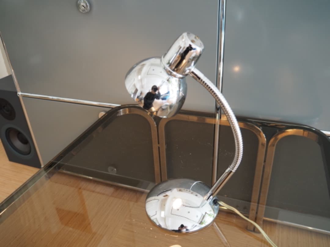 インダストリアル　テーブルランプ　ライト