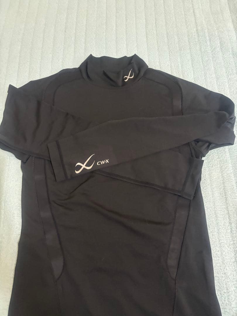 CWX 長袖シャツとレギンスとスポーツブラ2枚のセット