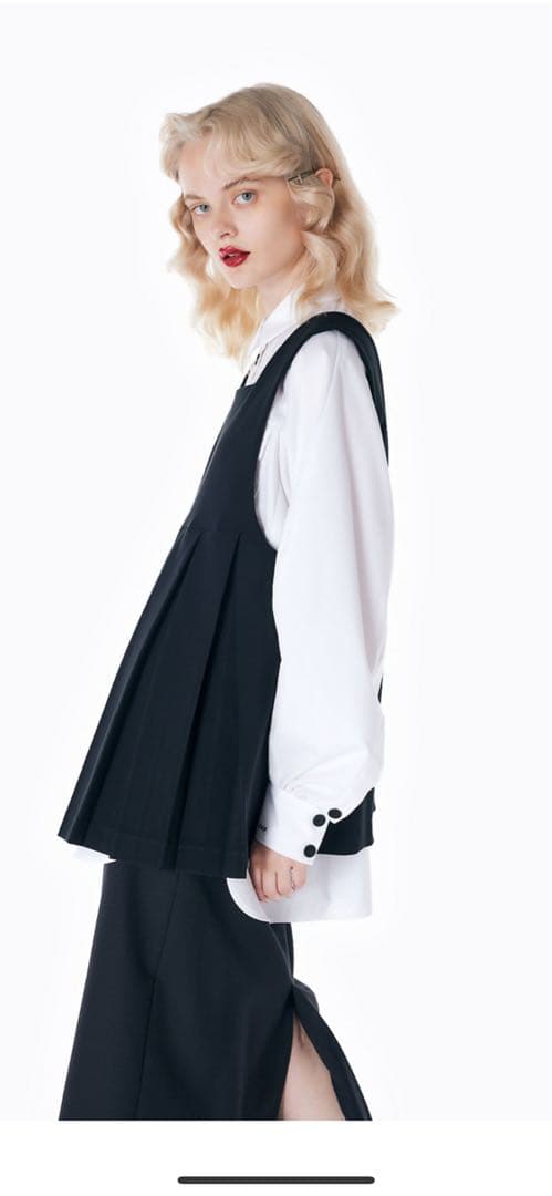 ENFOLD（エンフォルド）PLEATS TWO-WAY VEST ベスト