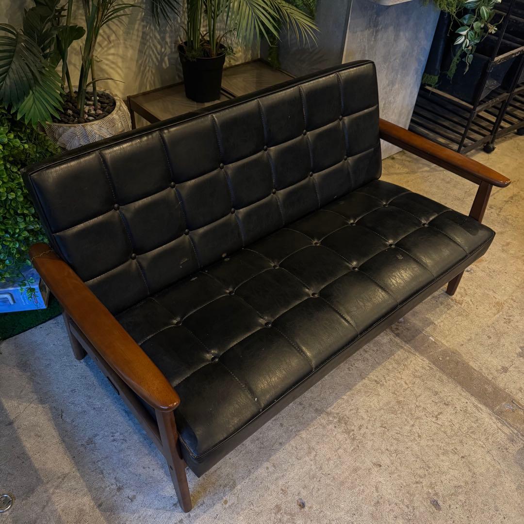 カリモク 60 ソファ ブラック