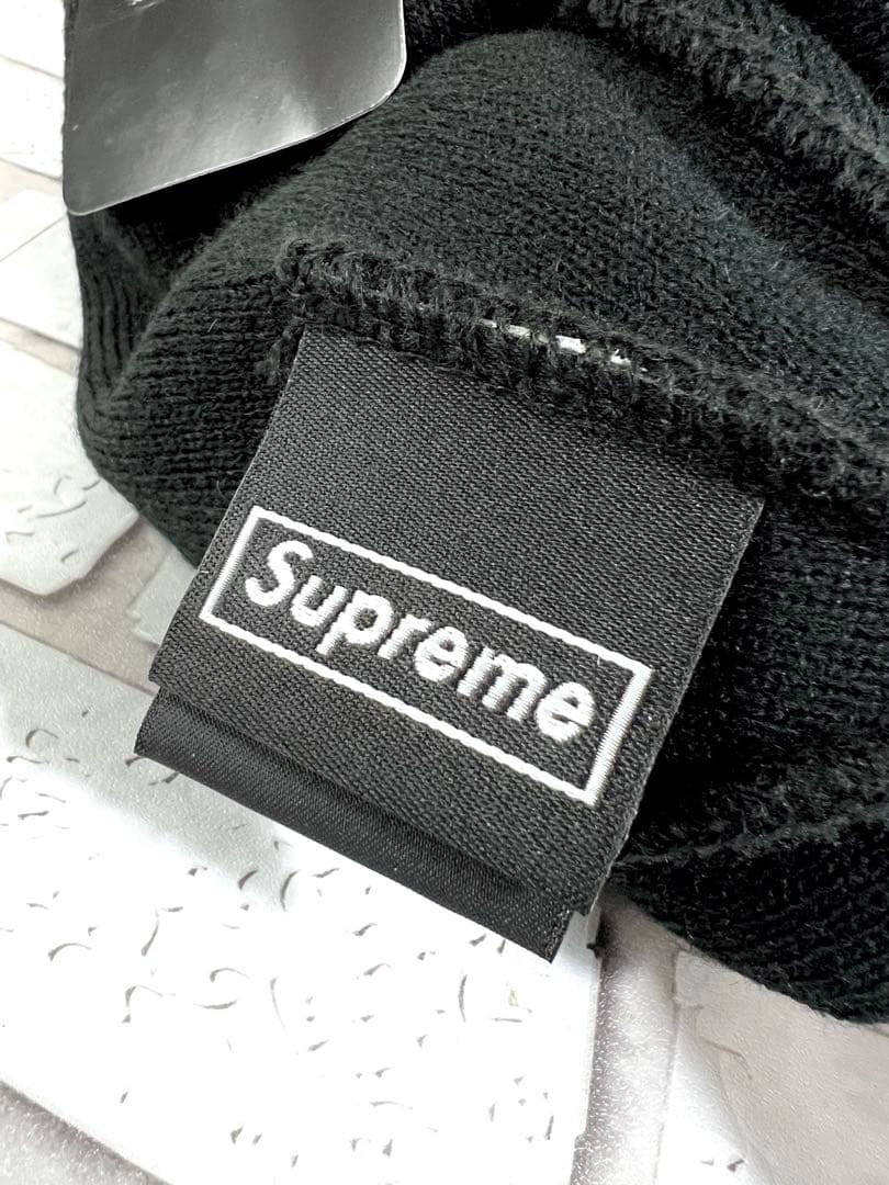 Supreme × New Era Box Logo Beanie ブラック