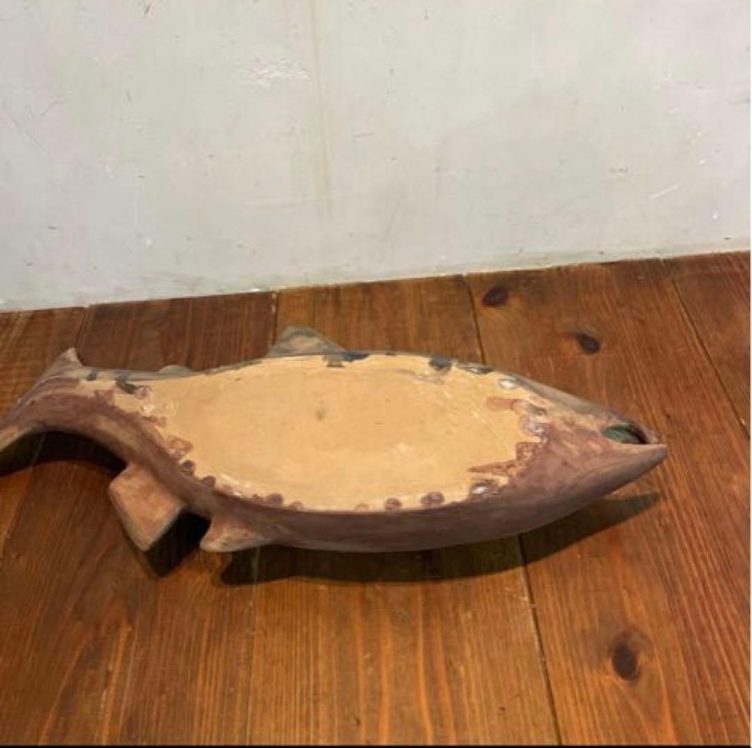 美品　陶芸　焼物　魚　花器　陶器　花瓶　オブジェ　重厚感ある　花入
