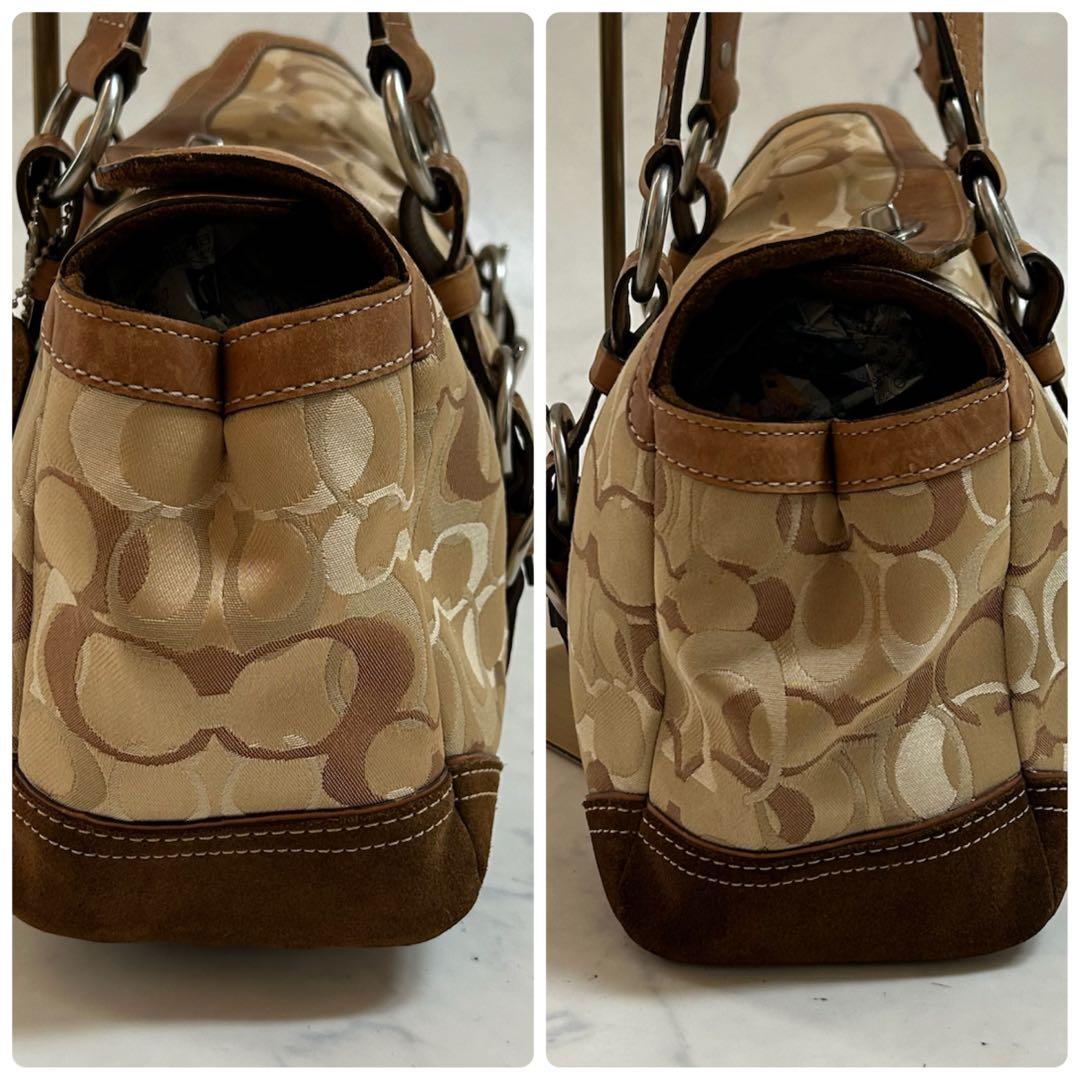 美品 コーチ ハンドバッグ シグネチャー チャーム付 レザー本革 ターンロック