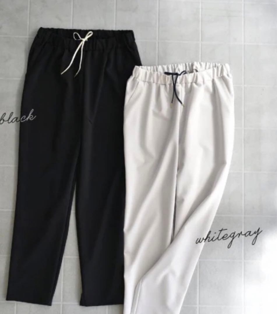 OUR 頼れるテーパードパンツ　黒