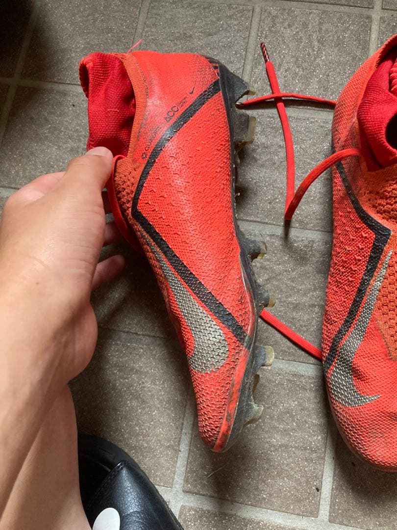 NIKEファントムビジョン