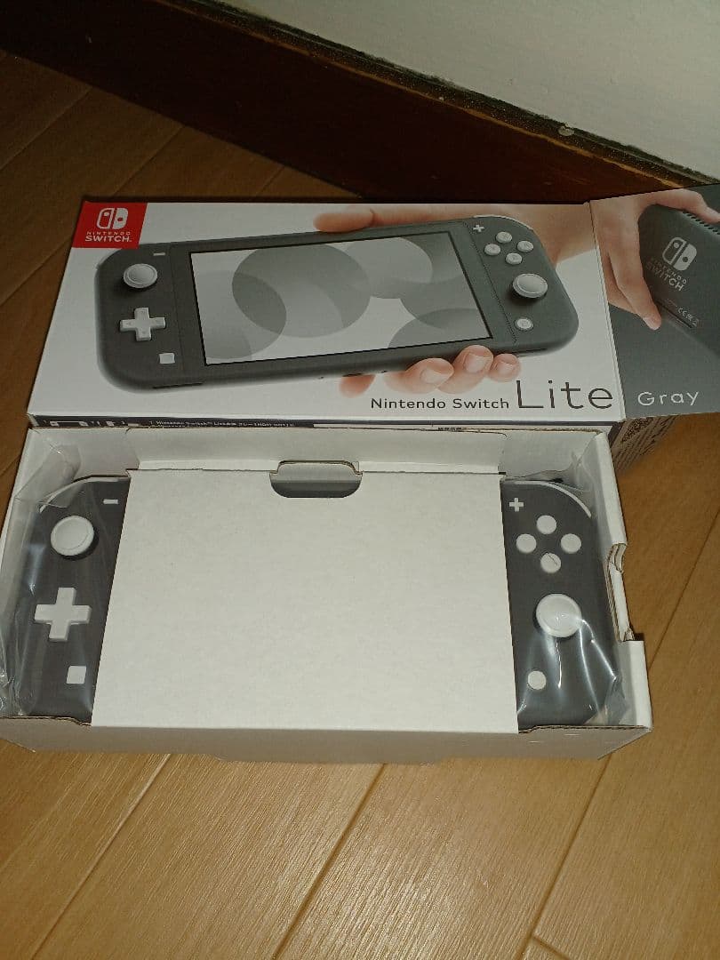 【新品未使用】任天堂 Switch Lite 2台セット　グレー&ターコイズ