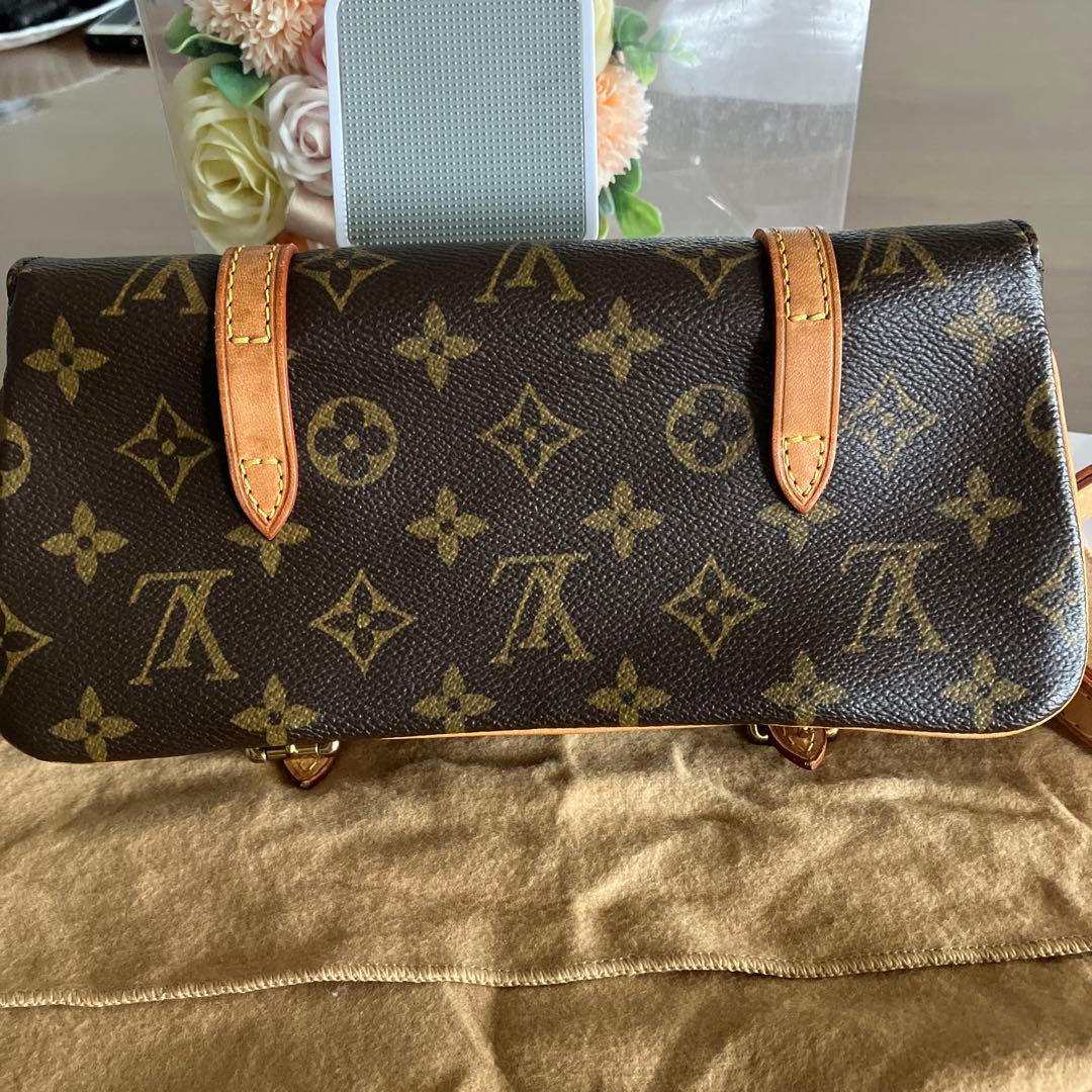 LOUIS VUITTON. ルイヴィトン(モノグラム　ポシェット　マレル)