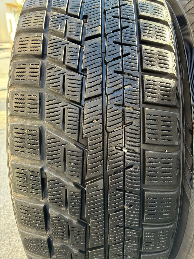 トミーページ 現行ステップワゴンスタッドレス 4本