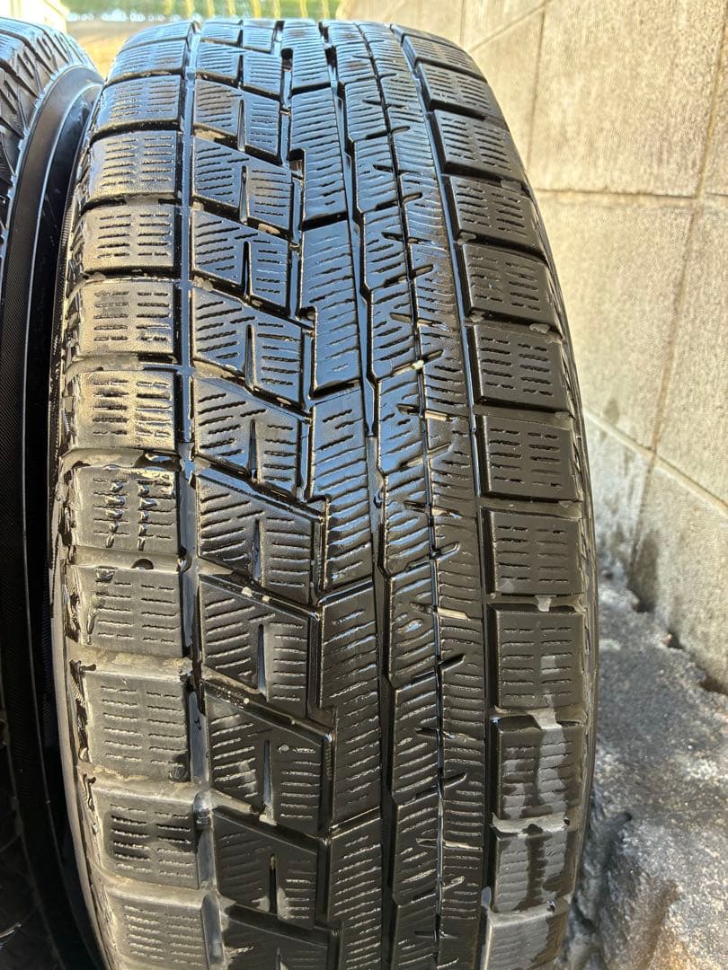 トミーページ 現行ステップワゴンスタッドレス 4本