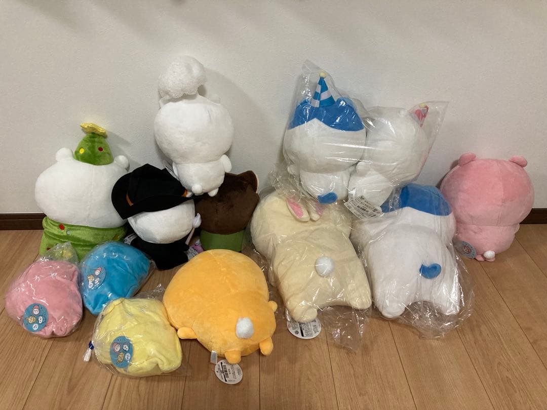 ちいかわ だららん パジャマBIG ぬいぐるみ まとめ売り １３点