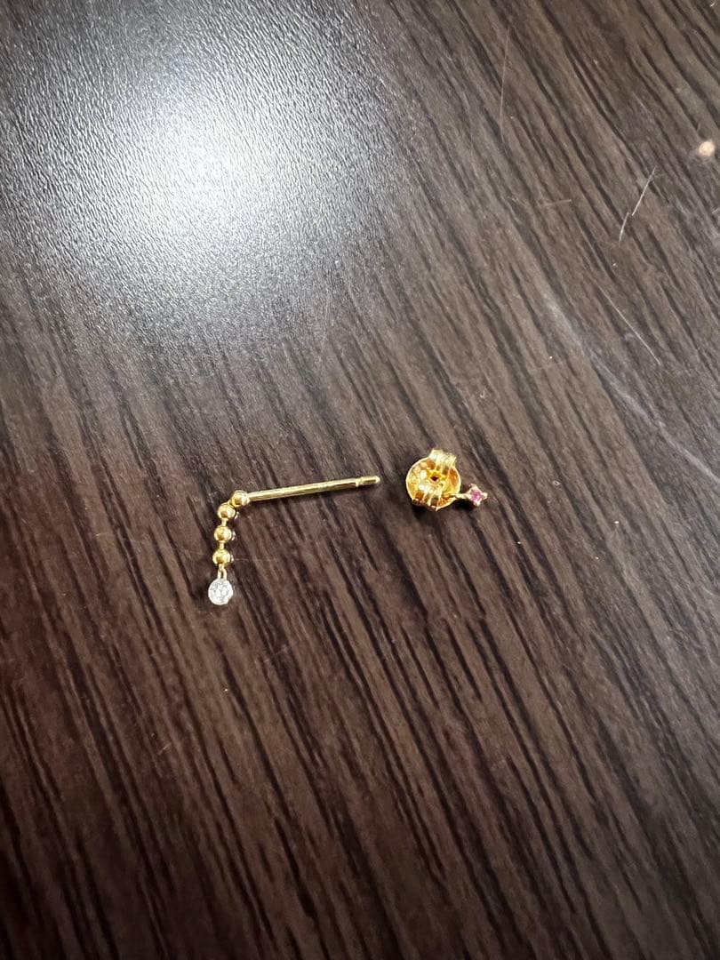 リトルエンブレム未使用に近いピアス片耳