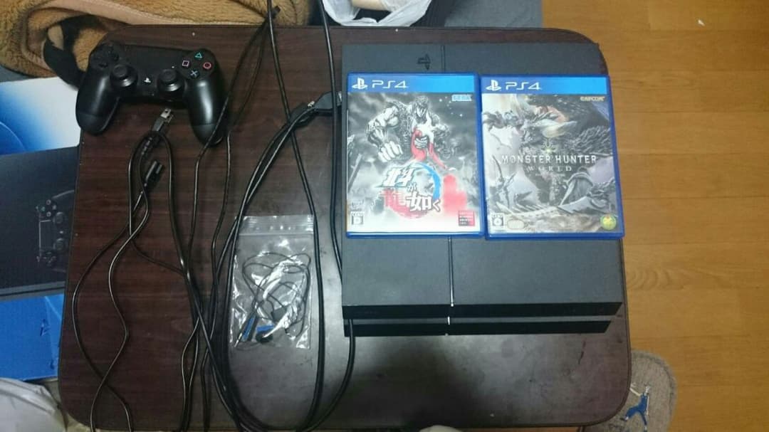 PS4本体PS4ソフトセット　バラ売り有り