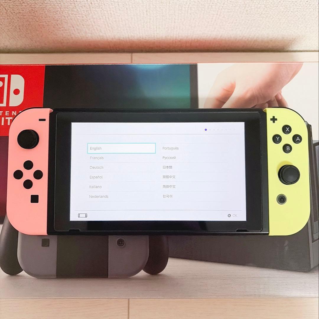 Nintendo Switch本体Joy-Conパステルピンク　パステルイエロー