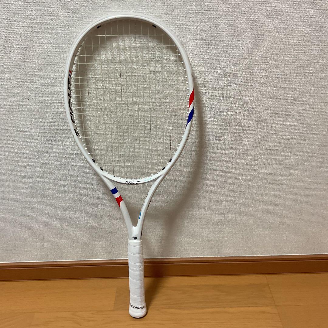 Tecnifibre T-FIGHT 285 テニスラケット