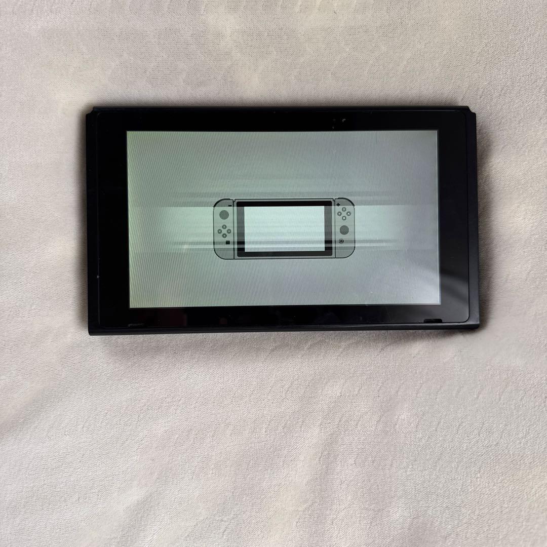 任天堂Switch 本体