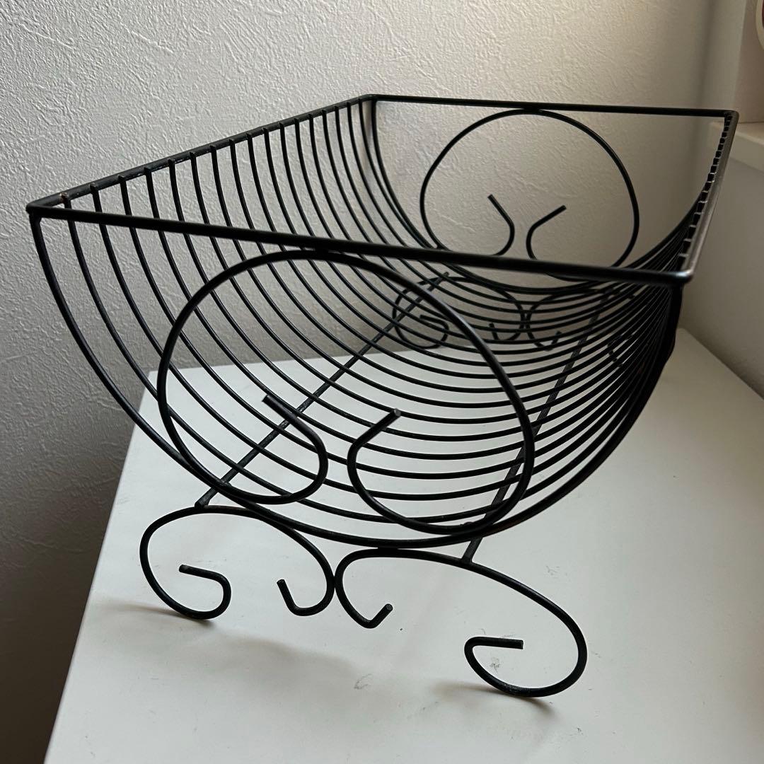 フランスアンティーク　ディッシュラック　ブロカント