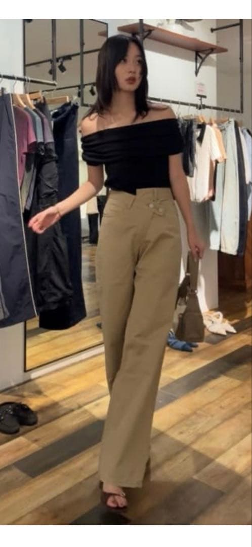 moussy CROSS CHINO WIDE STRAIGHT ベージュ 1