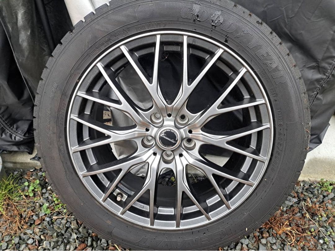 ExceederE05IIエクシーダーアルファード235/50R18スタッドレス