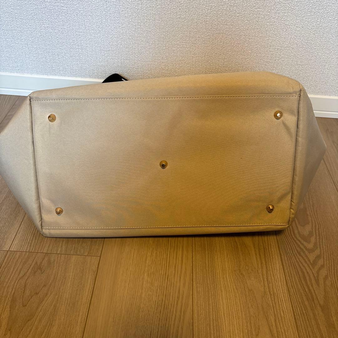 V12 ベージュ ボストンバッグ