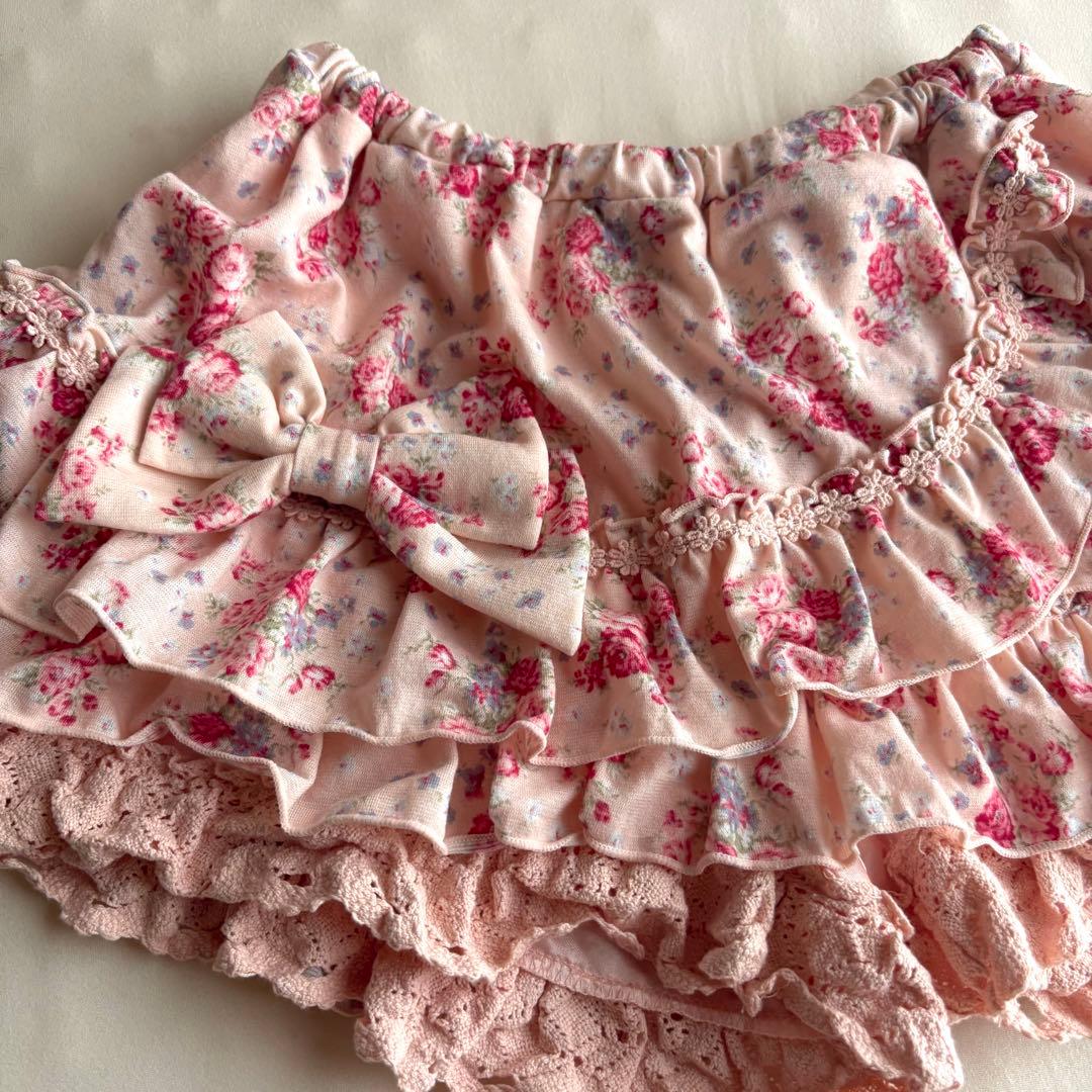 LIZLISA 小花柄　フリルスカパン　リボン付き