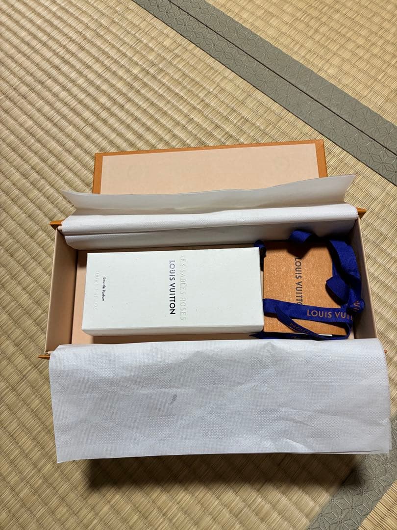 新品 未開封 ルイ・ヴィトン レ・サーブル・ローズ オードゥ パルファン 100