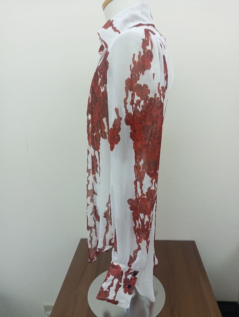 美品　h.NAOTO エイチナオト　ブラッディローズ　ブラウス　服