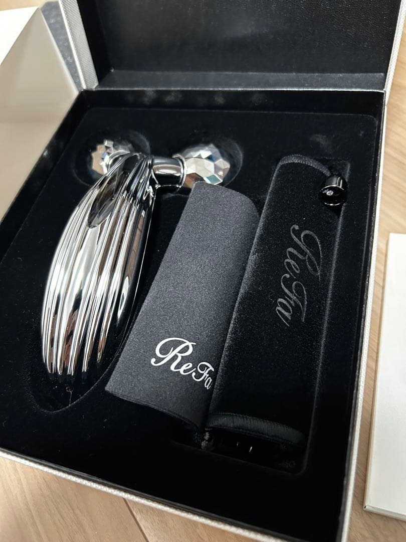 【Dプライス】新品　正規品　ReFa CARAT RAY